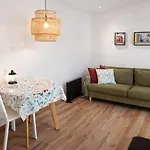Vila Lavochne